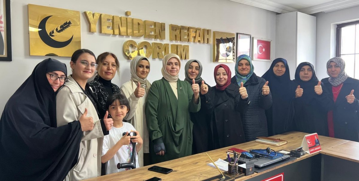 Yeniden Refah Partisi Çorum İl Kadın Kolları’nda Görev Değişimi