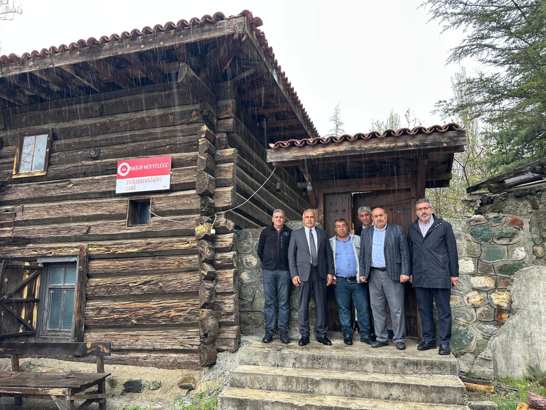 Tarihi Evlik Mevkiine Yakışır Dokunuş: Akşemseddin Hazretleri'nin Emanetine Sahip Çıkılıyor