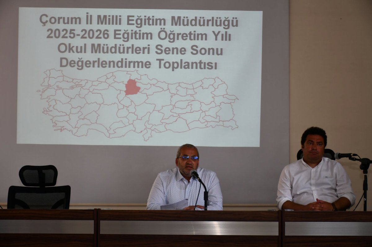 Çorum'da Eğitimin Zirvesi: Sene Sonu Değerlendirme Toplantısı Yapıldı