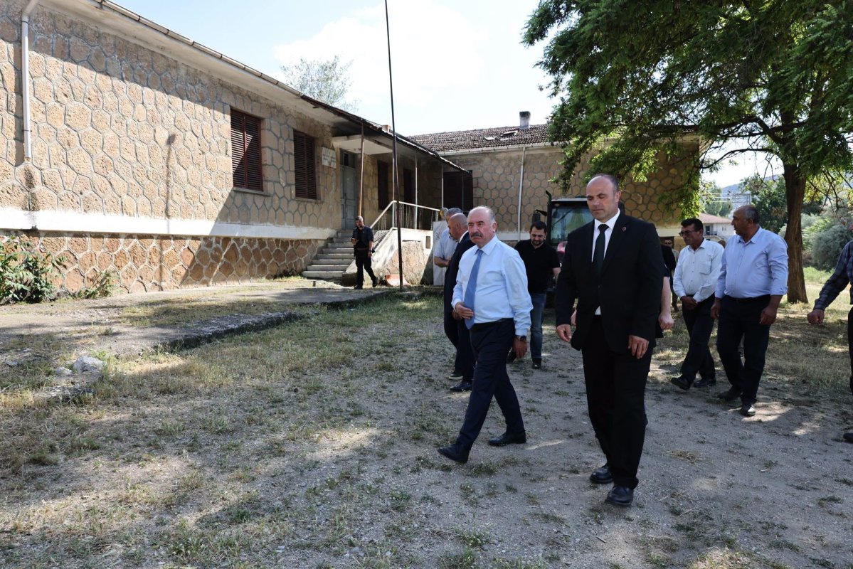Vali Ali Çalgan'dan Aşdağul'a Müjde: Eski Okul Binası Gençlik Merkezi Oluyor