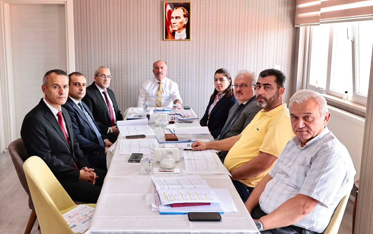 Vali Çalgan Başkanlığında Eğitim Yatırımları Değerlendirildi