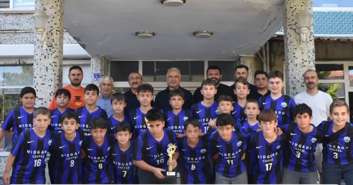 Şampiyon İskilipgücü'nden Başkan Çizikci'ye Anlamlı Ziyaret