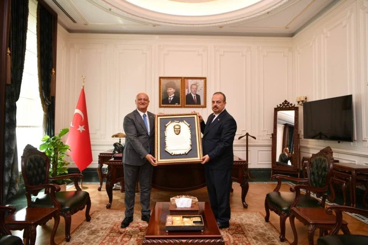 İç Anadolu Belediyeler Birliği Genel Sekreteri Salim Çoruk'tan Ankara Valisi Canbolat'a Hayırlı Olsun Ziyareti