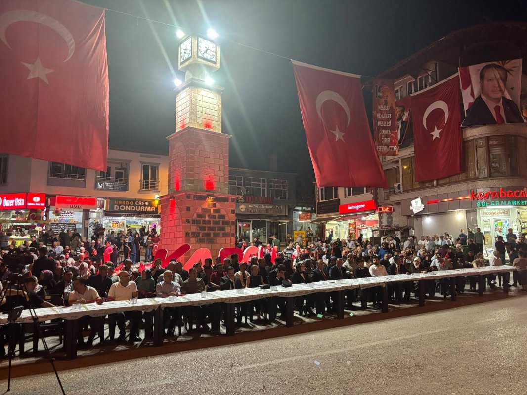 Kargı'da 15 Temmuz: Demokrasi Meydanı'na Yürüyüş Ve Anma Programı Düzenlendi