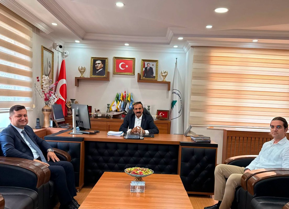 Uğurludağ'da Ziraat Bankası'nın Yeni Müdüründen Başkan Torun'a Ziyaret