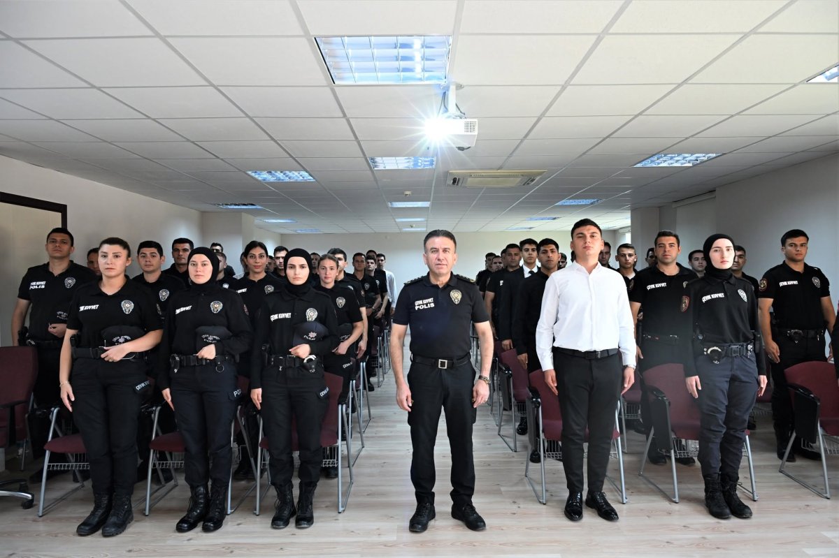 İl Emniyet Müdürü Pehlivan'dan Yeni Personele 'Vicdan Ve Disiplin' Vurgusu