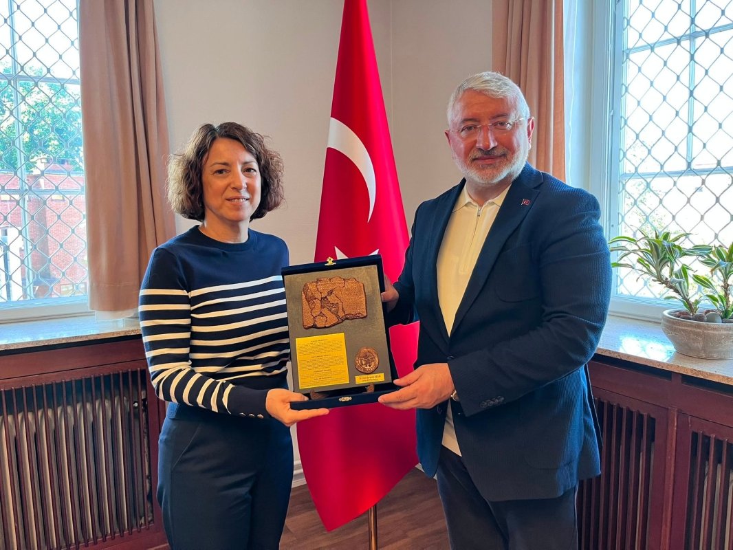 Çorum Belediye Başkanı Dr. Halil İbrahim Aşgın'dan Oslo Büyükelçiliği'ne Ziyaret