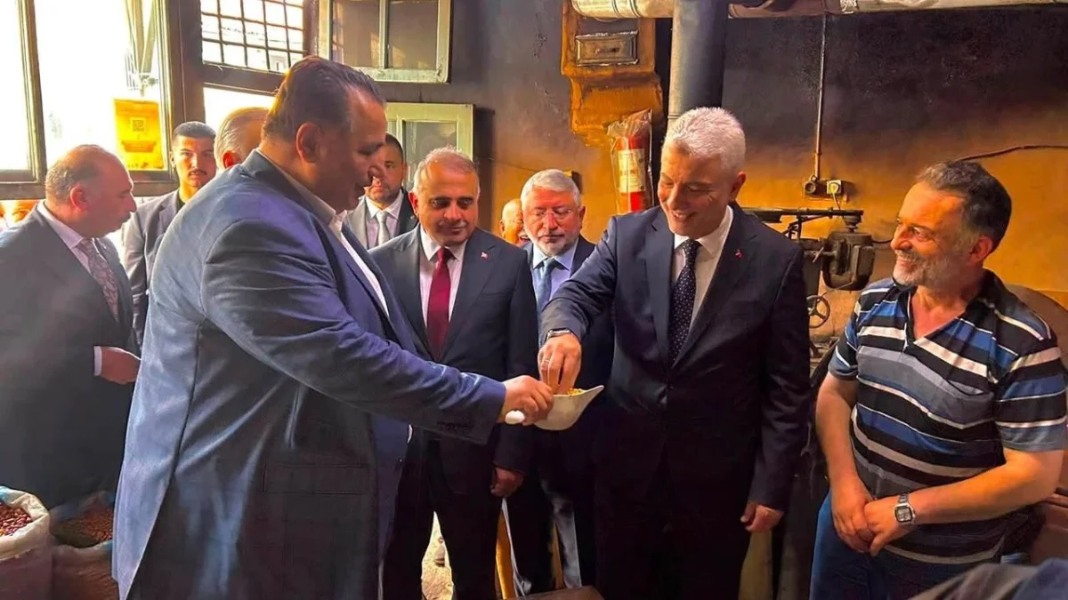 Milletvekili Kaya, Bakan Bolat ile Çorum Esnafını Ziyaret Etti
