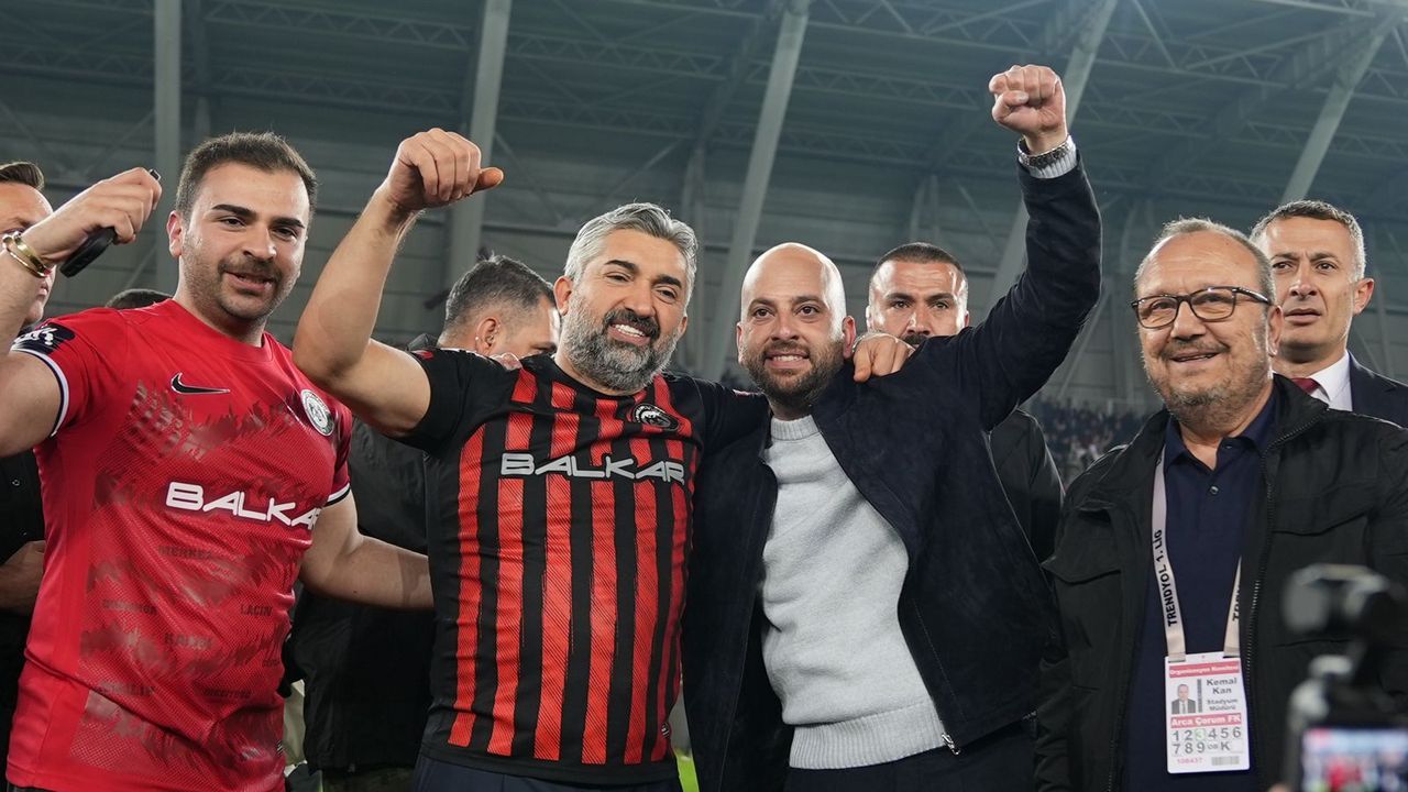 Balçık Ve Korkmazoğlu’na Sevgi Seli