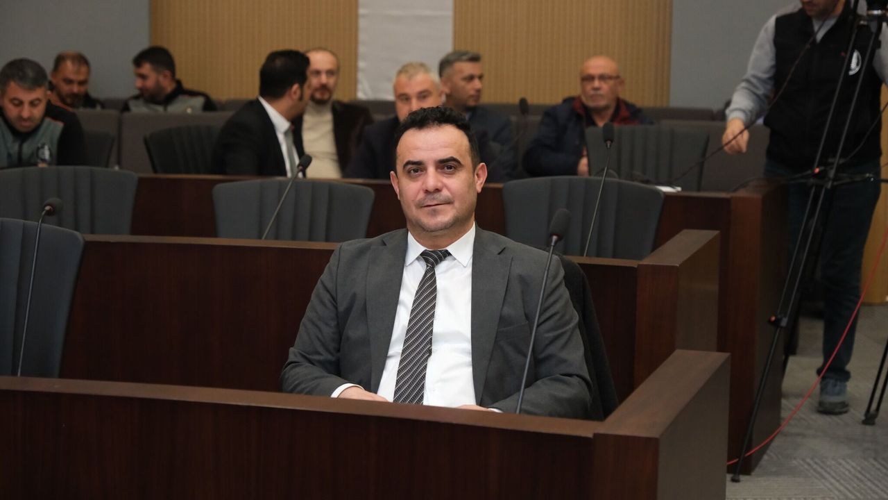 Çorum Belediyesi’nde Emekliye 10 Bin TL Desteğe Ret!