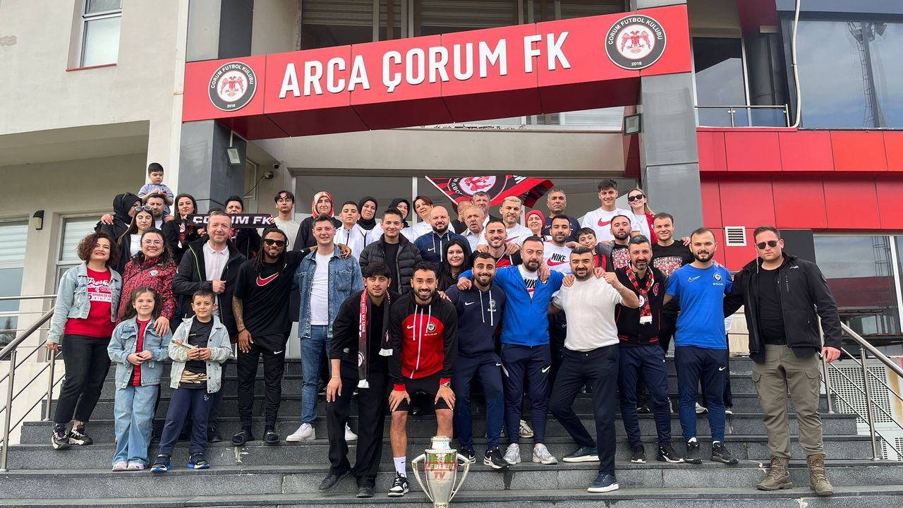 Şampiyonun Dönüşü Bayram Havası Estirdi