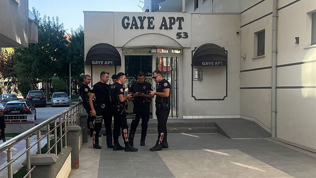 Tabanca İle Canına Kıydı