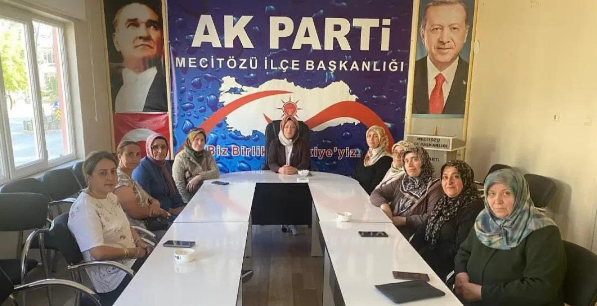 Ak Parti Mecitözü Kadın Kolları'nda Toplu İstifa Şoku
