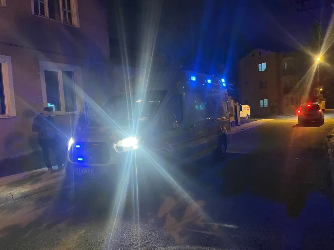 Çorum'da Kundaklama İddiası: Yangına Müdahale Eden Ev Sahibi Yaralandı