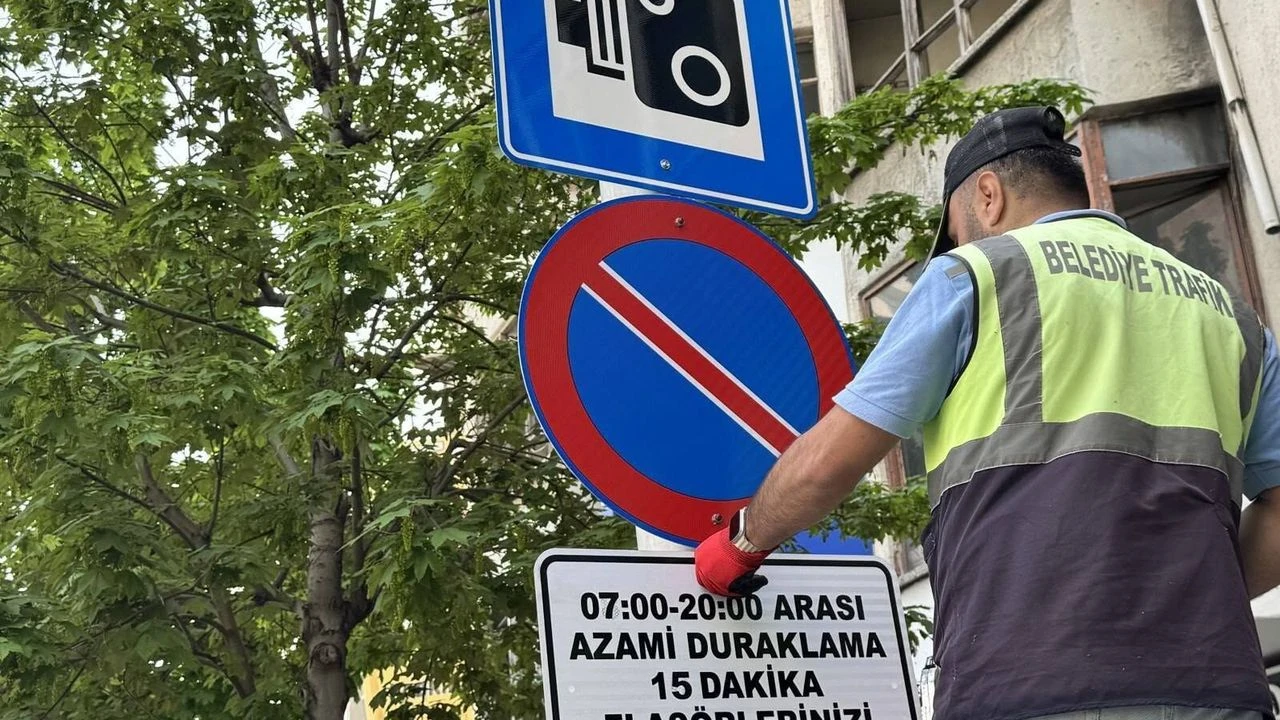 SÜRÜCÜLER DİKKAT, PARK YASAĞI PAZARTESİ BAŞLIYOR