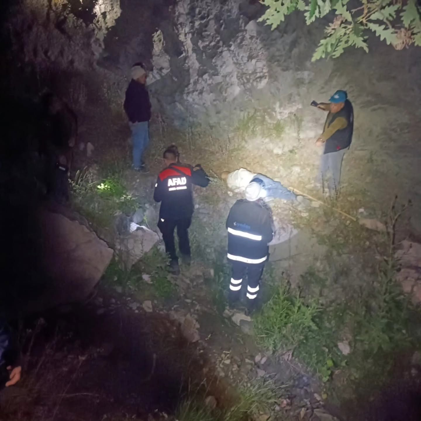 KAYBOLAN YAŞLI ADAMIN CANSIZ BEDENİNE ULAŞILDI