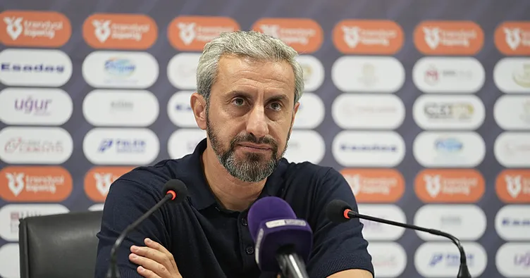 ERZURUMSPOR FK TEKNİK DİREKTÖRÜ ÖZBALTA'DAN ARCA ÇORUM FK'YA ATIF