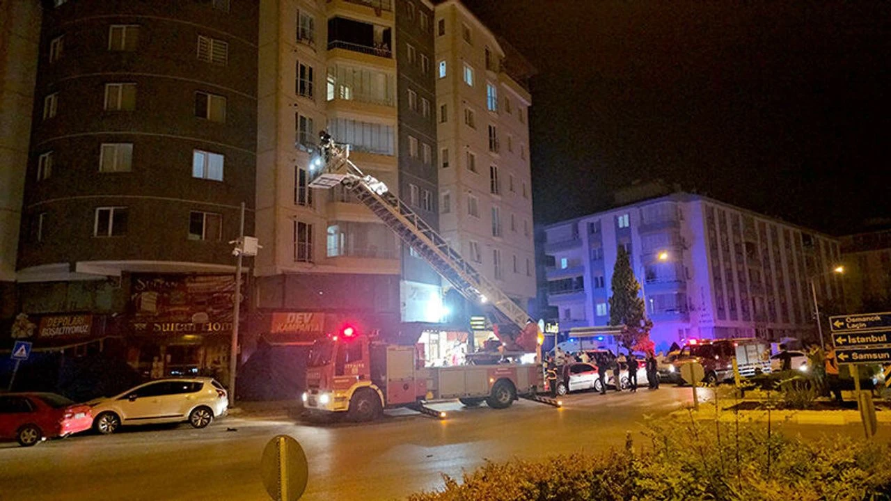 KÖTÜ KOKU İHBARI ÜZERİNE BİR KİŞİNİN CANSIZ BEDENİNE ULAŞILDI