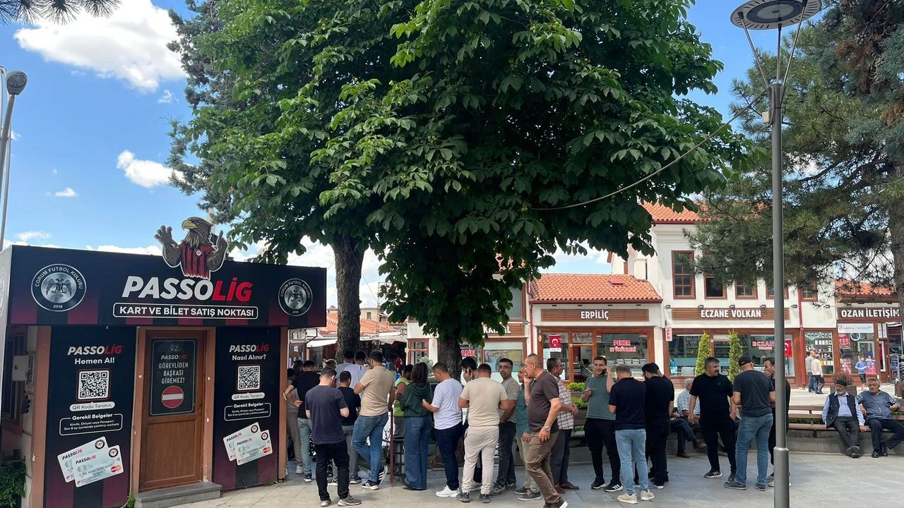 ARCA ÇORUM FK TARAFTARINDAN KOMBİNEYE YOĞUN İLGİ