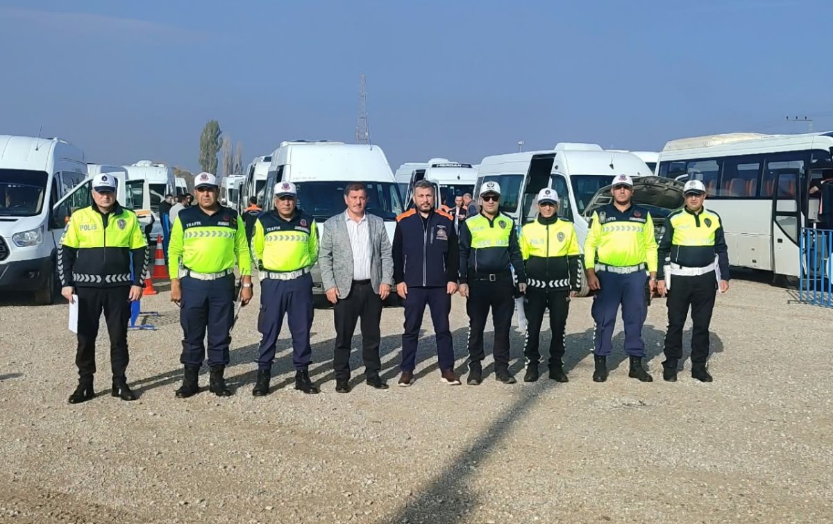 Çorum'da Servis Araçlarına Sıkı Denetim: Uygulamalar Cuma Gününe Kadar Sürecek