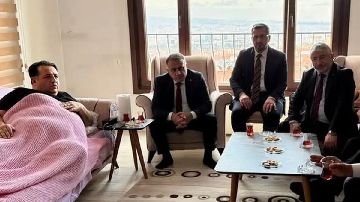 Milletvekili Kaya’ya Partililerden Geçmiş Olsun Ziyareti