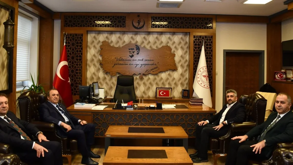 Milletvekili Kayrıcı Ve Başhekim Gömeç Sağlık Yatırımlarını Görüştü