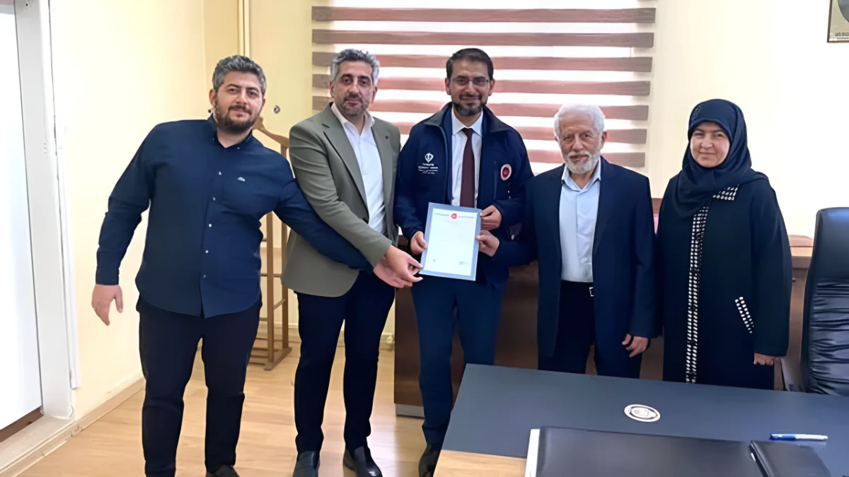 Başhekim Gömeç’in Ailesi 11 Dönümlük Arsalarını Diyanet Vakfına Bağışladı