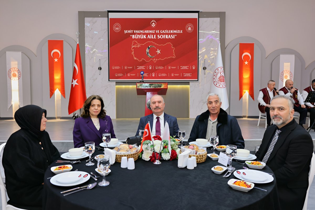 Çorum’da “Büyük Aile Sofrası”nda Şehit Yakınları ve Gaziler Buluştu