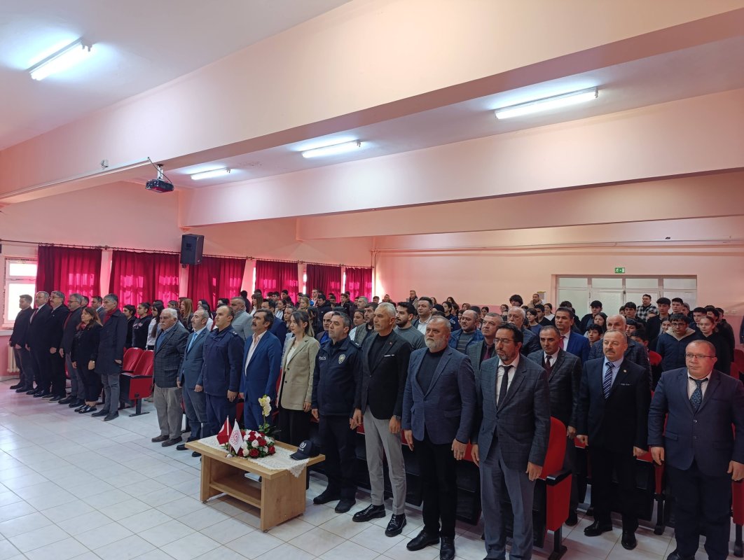 Mecitözü’nde İstiklal Marşı’nın Kabulü Programı Düzenlendi