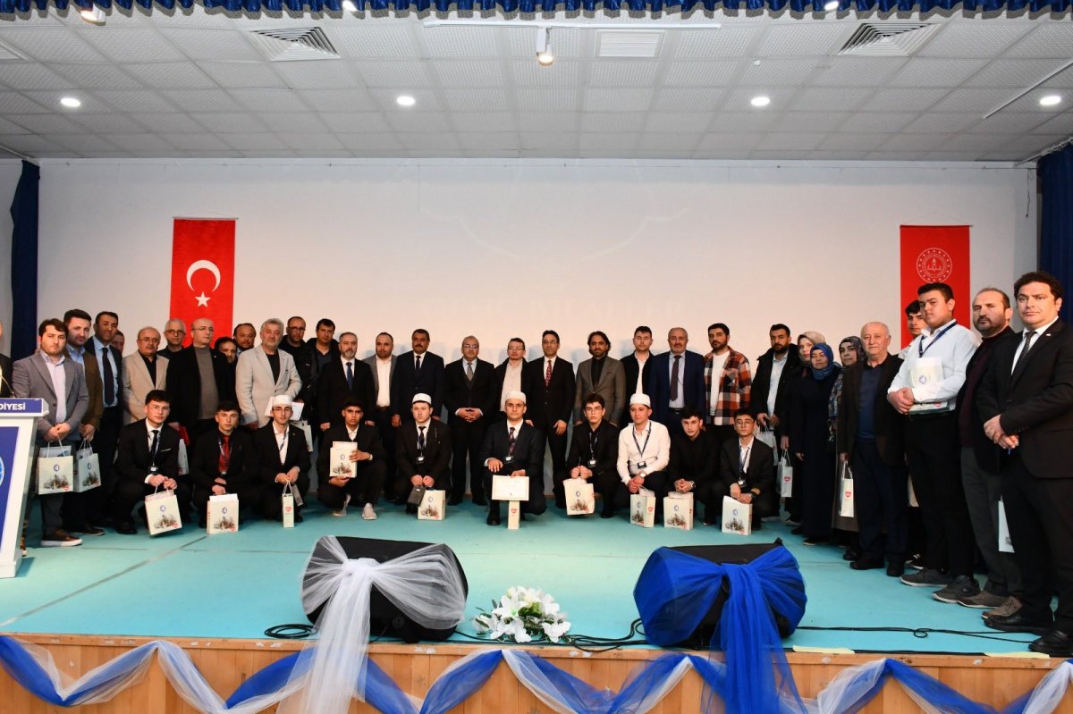 Çorum’da Ezan Sesleri Yükseldi: "Genç Bilaller" Bölge Finali Tamamlandı!