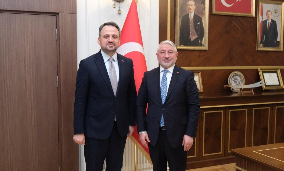 Çorum "Sporun Merkezi" Olma Yolunda: Bakan Yardımcısı Eminoğlu'ndan Belediye Ziyareti