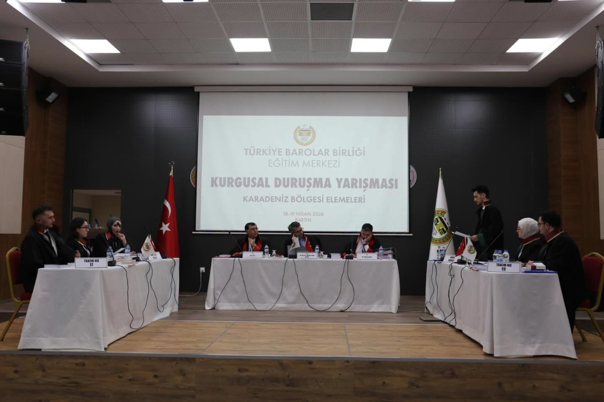Stajyer Avukatlar Kurgusal Duruşma Yarışması'nda Göz Doldurdu