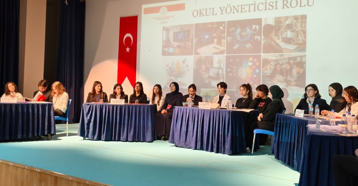  Genç Beyinler Yarıştı: 