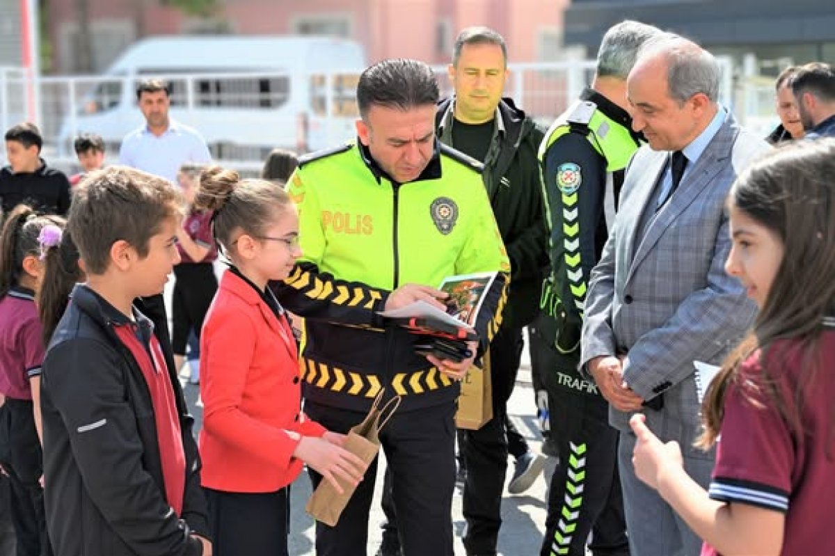 İl Emniyet Müdürü Pehlivan'dan Minik Beren'in Davetine Anlamlı Ziyaret