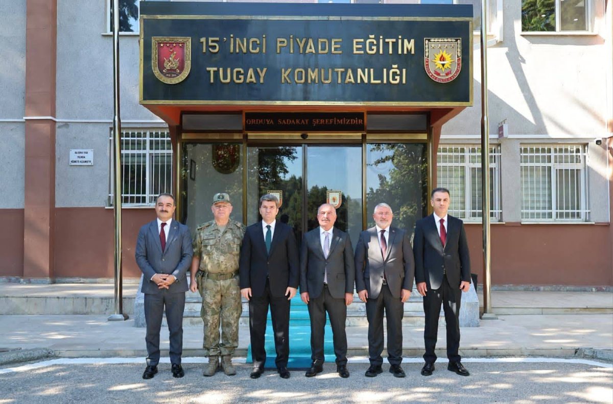 Çorum Protokolünden Amasya'ya Çıkarma: Askeriye, Adliye Ve Üniversiteye Üst Düzey Ziyaretler