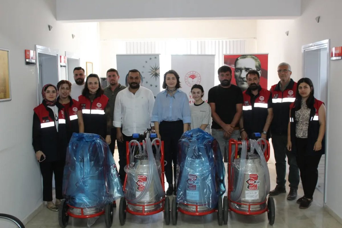 Üreticinin Yüzünü Güldüren Hibe: Dodurga'da Modern Süt Sağım Makineleri Hak Sahipleriyle Buluştu!