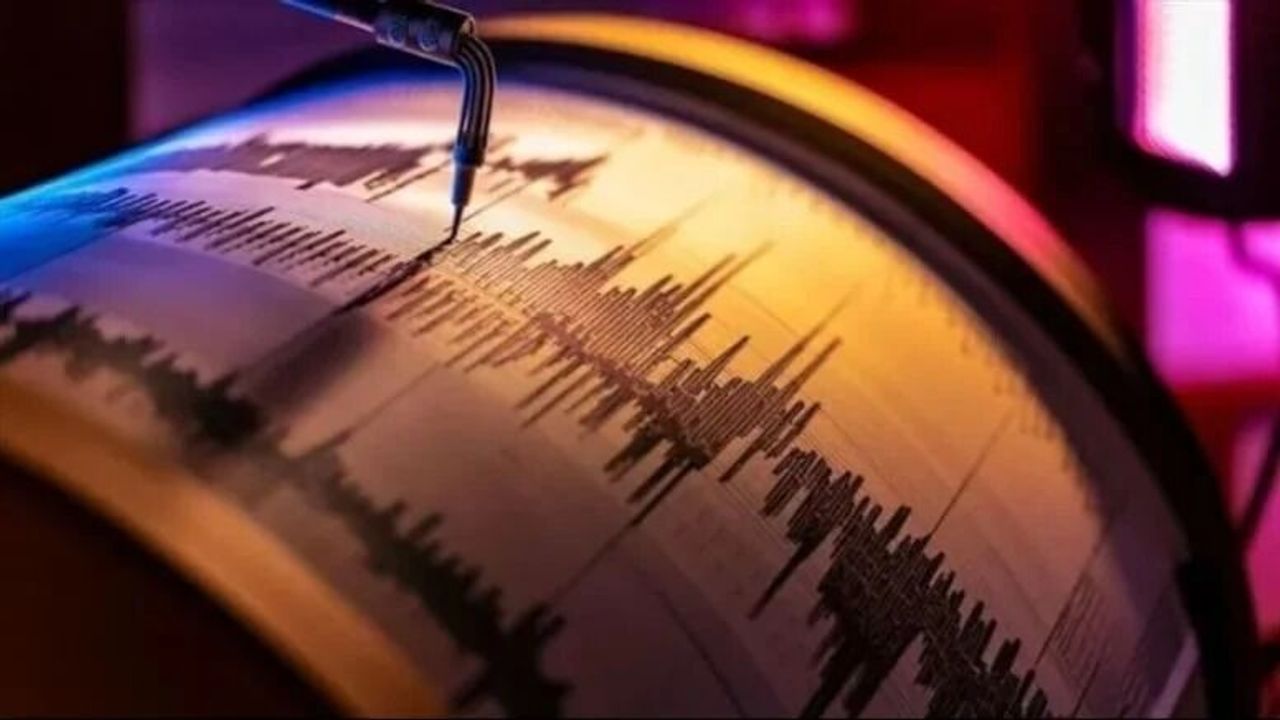 Aynı Anda Hem Başkentimiz Hem Komşu İli Depremle Sarsıldı