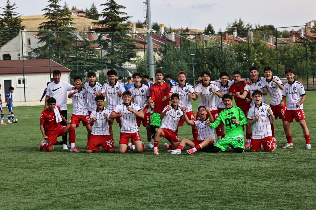 Arca Çorum Fk Akademi’den Ankara’da Çifte Galibiyet
