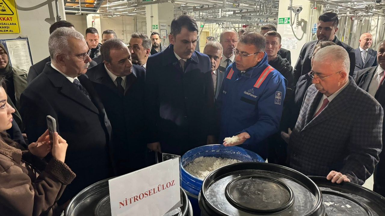 Bakan Kurum’dan Ahlatcı Gold Force Barut Fabrikası’na Ziyaret