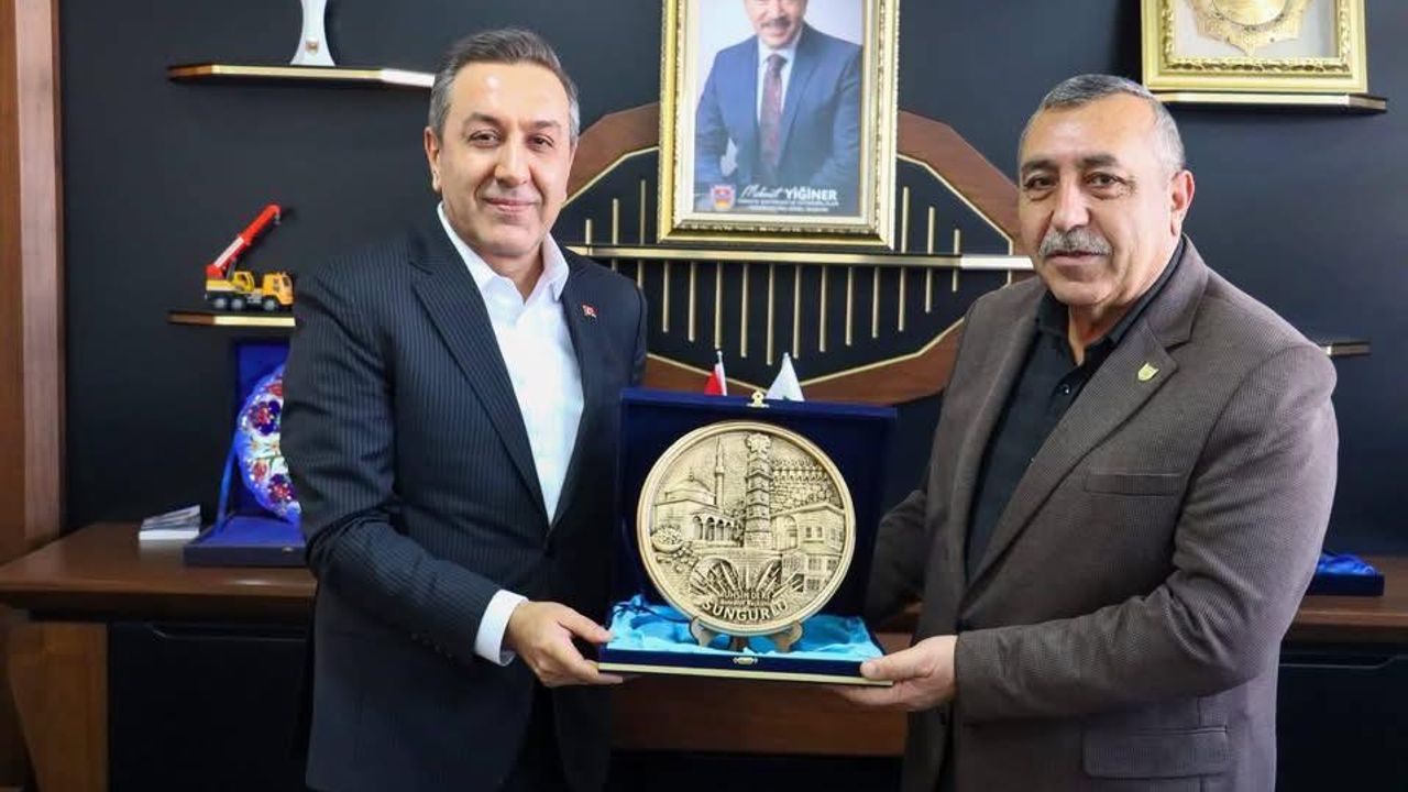 Başkan Dere’den Esnaf Odalarına Tebrik Ziyareti