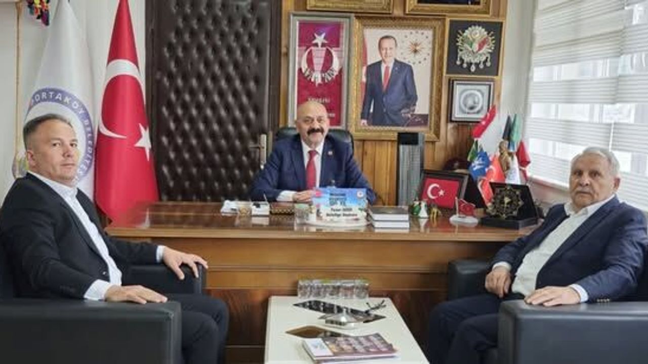 Başkan İsbir Göynücek Belediye Başkanı Şahin’i Ağırladı