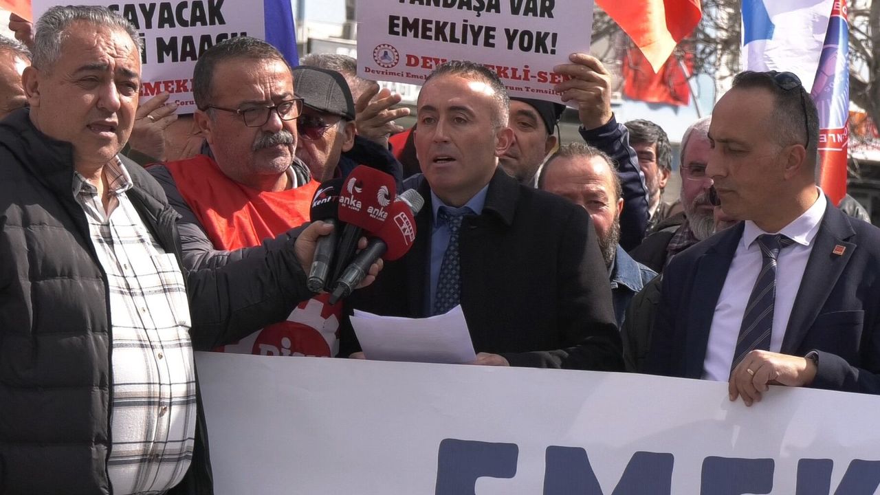 Batak, “Emekliyi Kapısının Çalınmasından Korkar Hale Getirenler Utanmıyor”