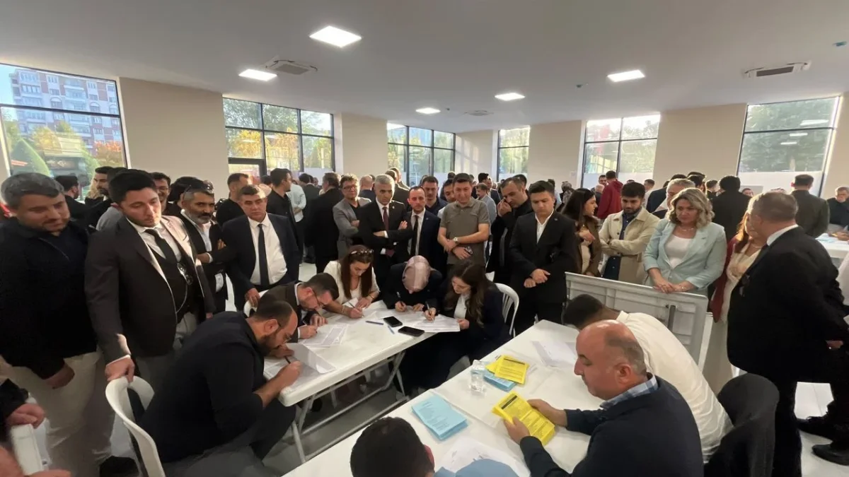 Çorum Barosu başkanlığına Tuğrul Damar seçildi