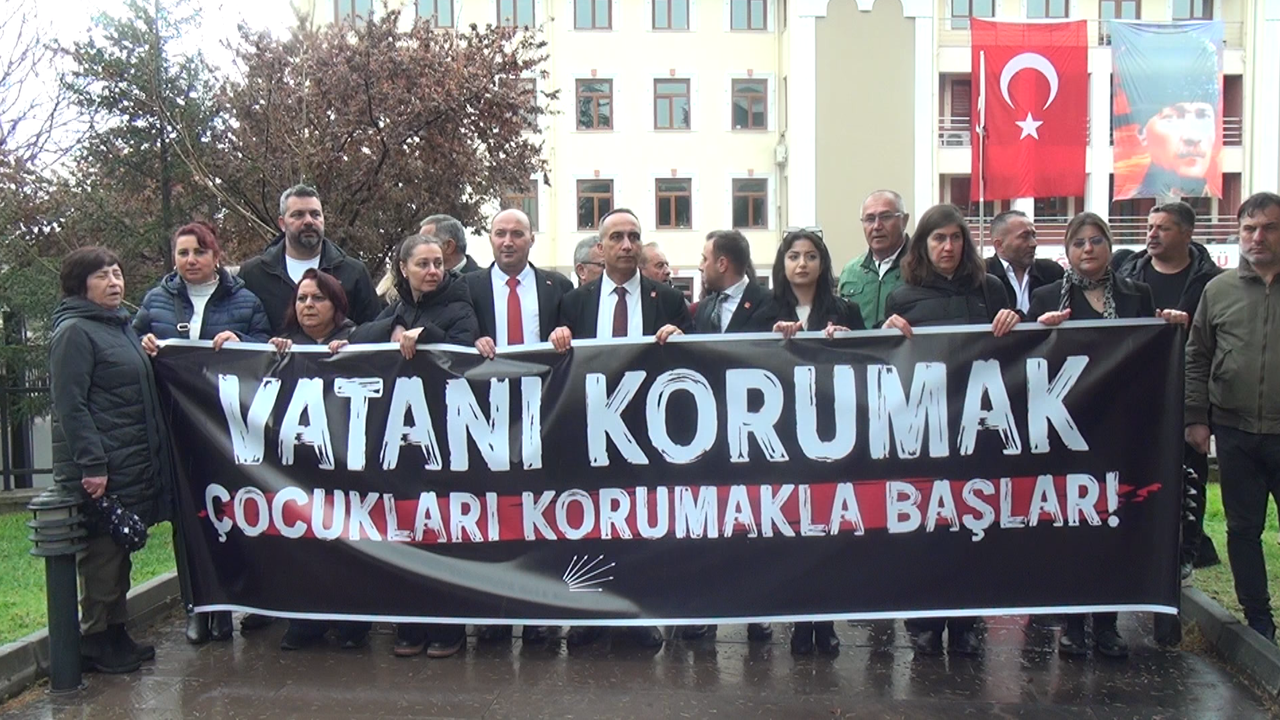 CHP’den 23 Nisan’da Sessiz Yürüyüş: “Bayramın Yerini Hüzün Aldı”