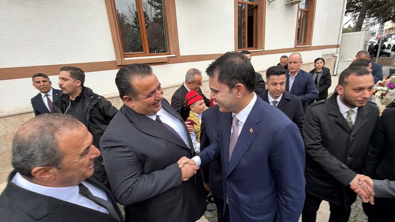 Çorum’da Bakan Kurum Rüzgarı: Hem Ziyaret Hem Kura Heyecanı