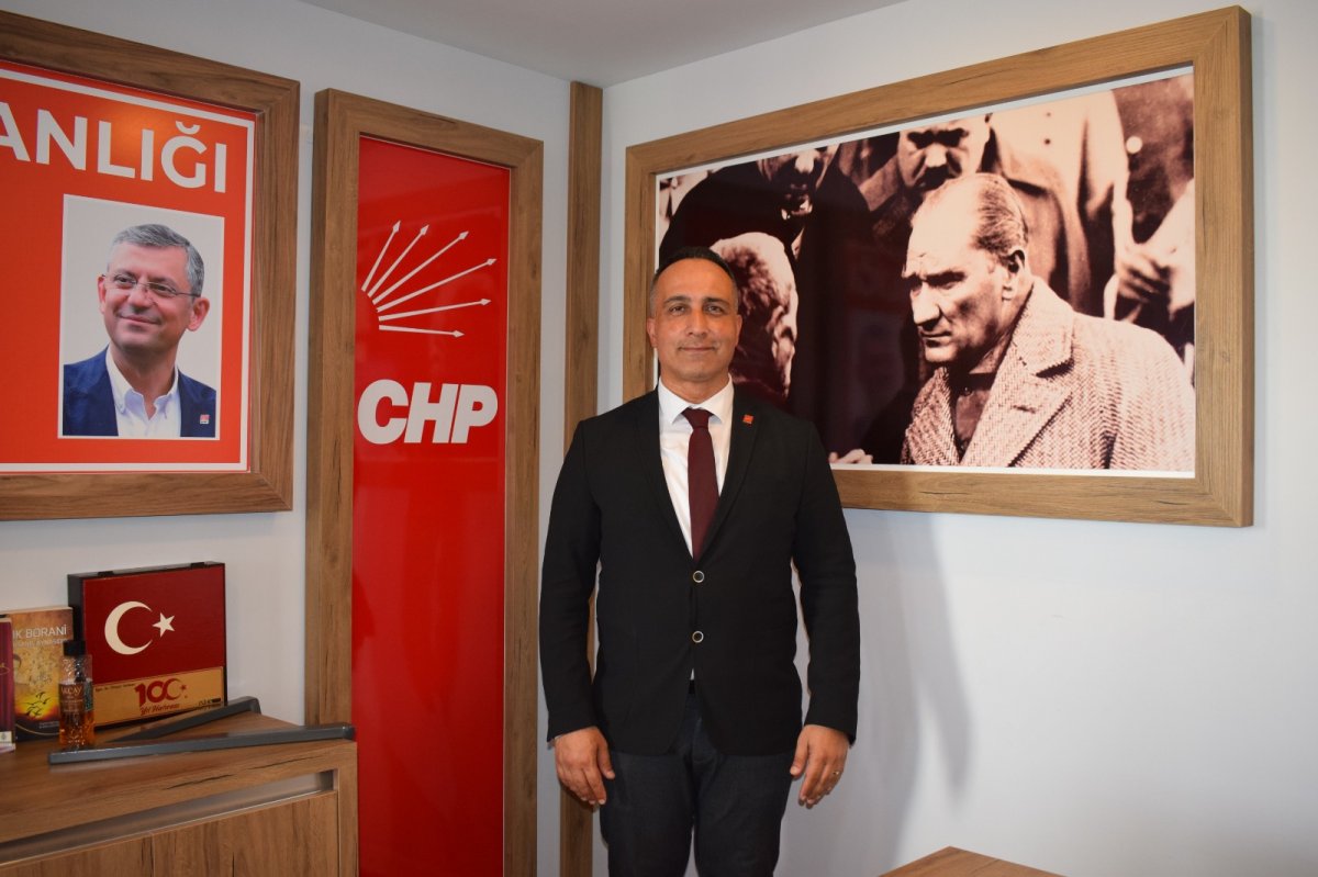 “Atatürk’ü Kalbimizden Silemezsiniz”