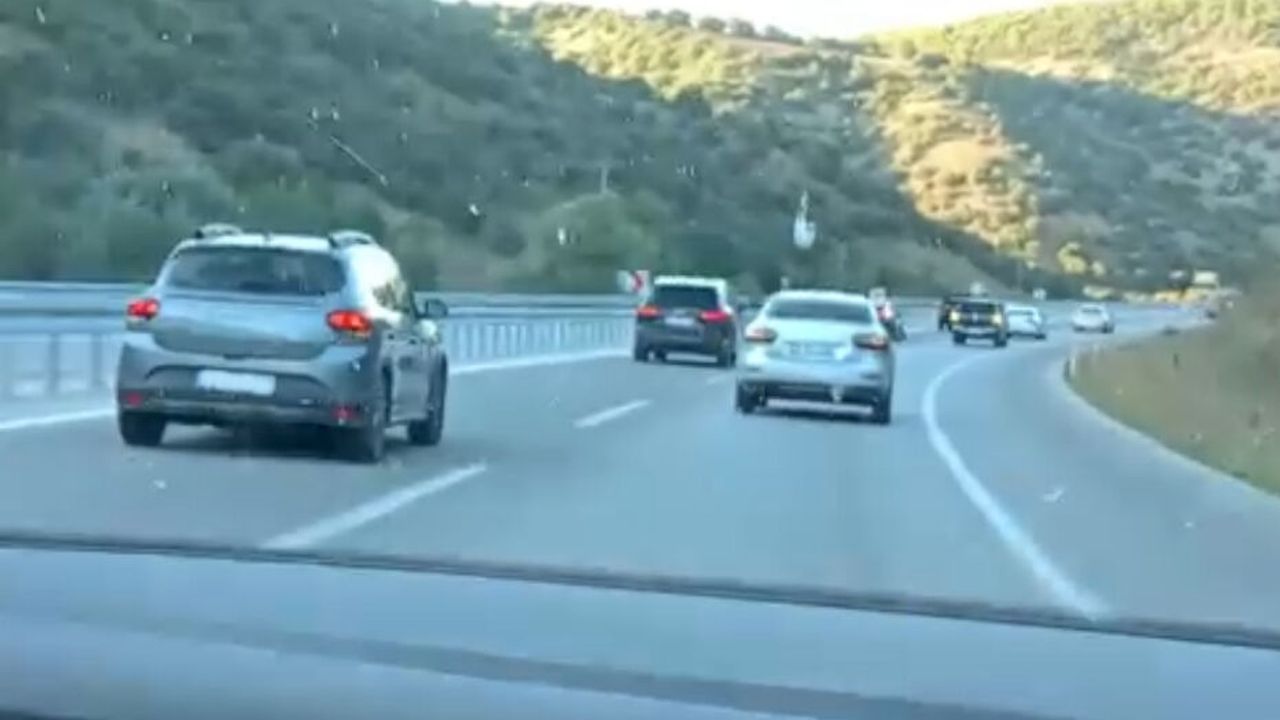 Düğün Eğlencesi Kabusa Döndü! İki Şeridi  Kapatıp Yol Vermediler