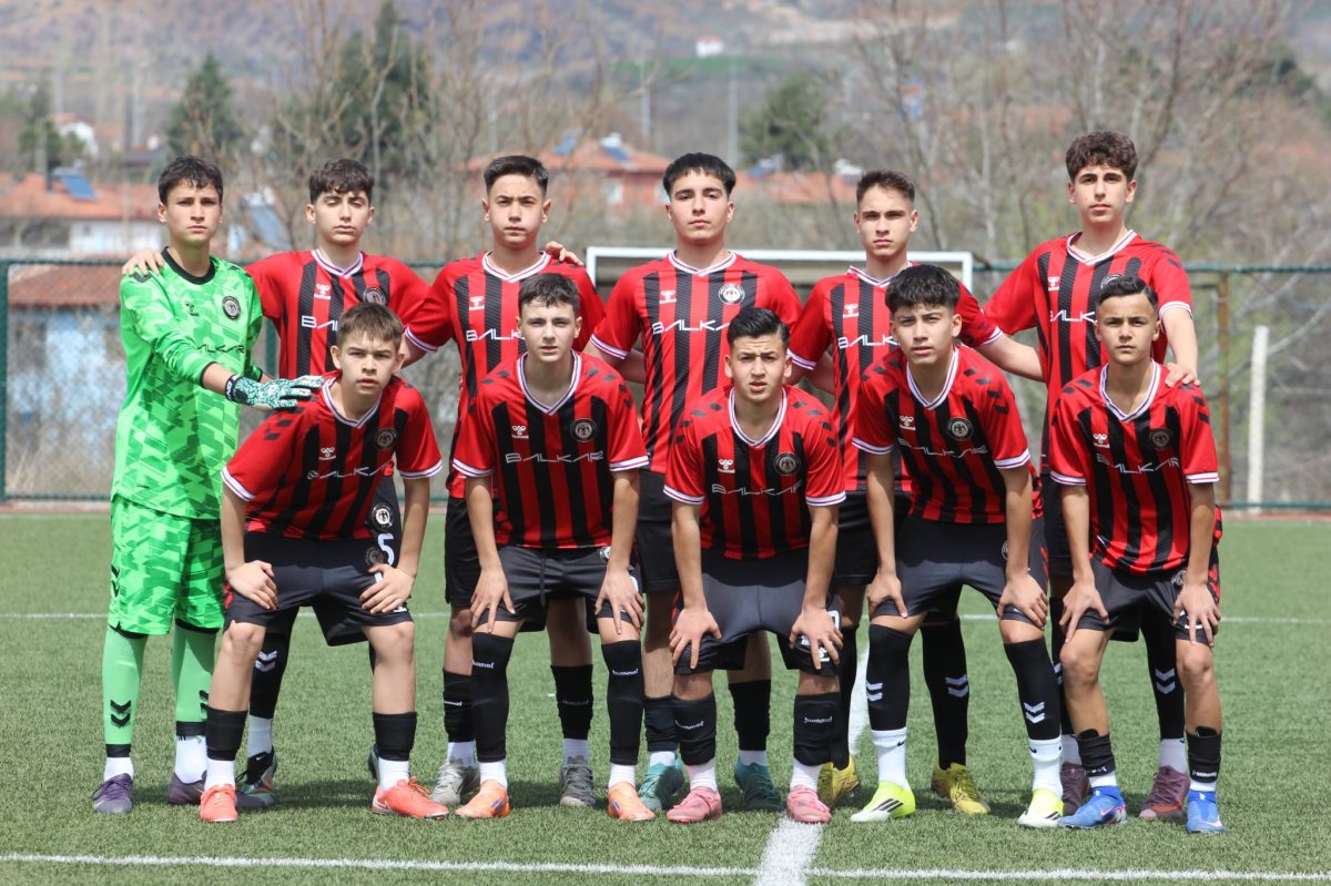 Tokat Belediye Plevnespor'u 2-0 mağlup ettiler... 
