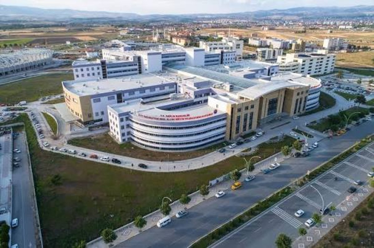 Erol Olçok Eğitim Ve Araştırma Hastanesi Hekim Kadrosunu Güçlendiriyor