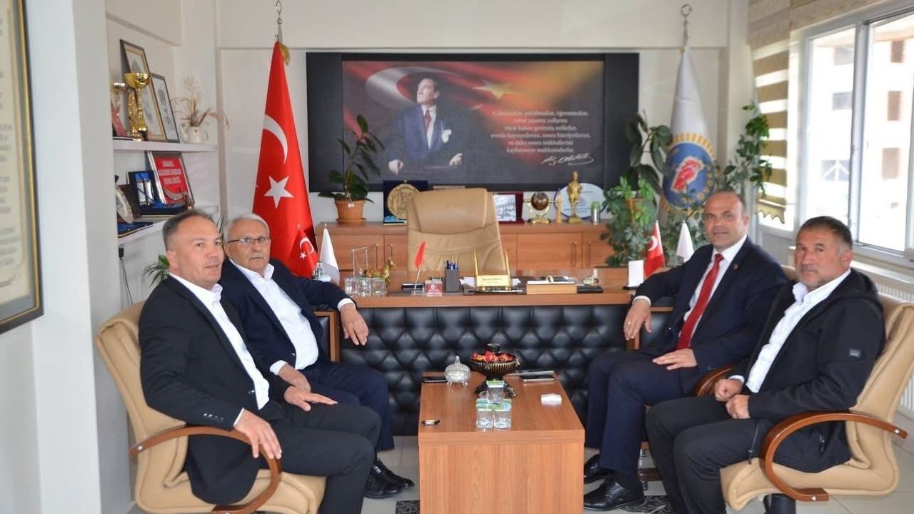 Göynücek Belediye Başkanı Şahin’den Bir Ziyarette Başkan Öncül’e